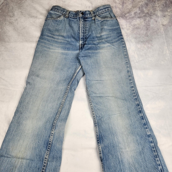 Levis Jeans Womens Size 26 Flare Leg Orange Tab Light Wash Blue Denim Pants - Picture 3 of 15